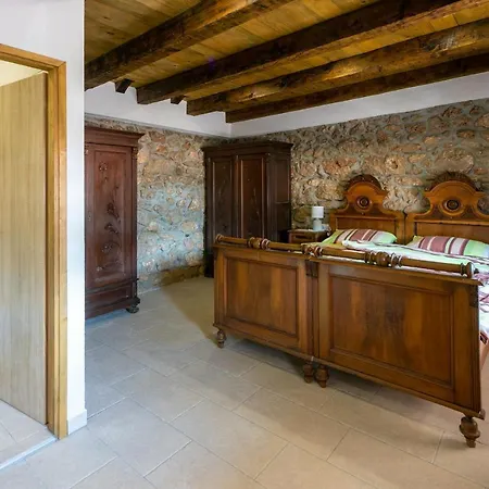 Romantic Villa *