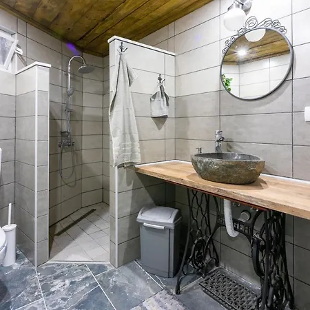 Romantic Bribir (Primorje-Gorski Kotar)