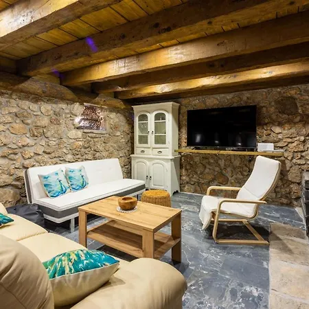 Villa Romantic